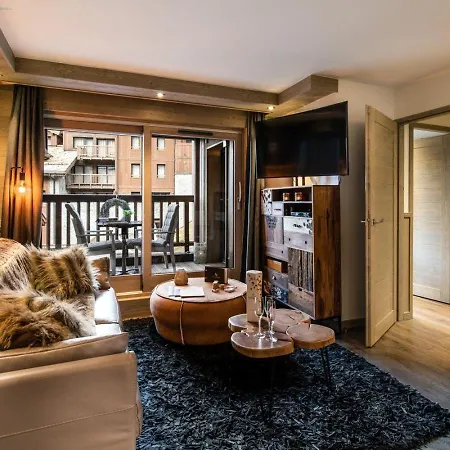 Contact Us At What App - 0041-798-079-427 To Book!! Mammoth Penthouses - Moriond Apartment