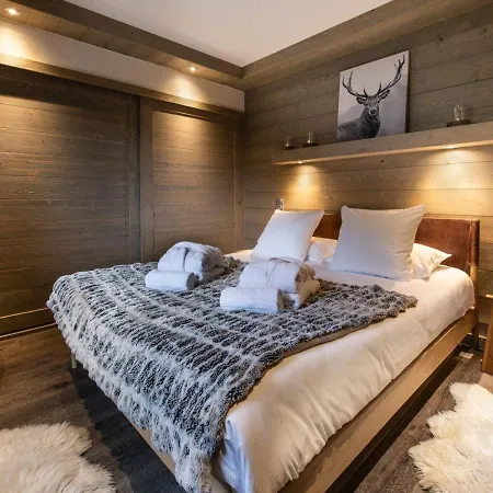 Contact Us At What App - 0041-798-079-427 To Book!! Mammoth Penthouses - Moriond Apartment *